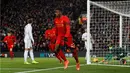 Ekspresi pemain Liverpool, Divock Origi, setelah mencetak gol pertama ke gawang Leeds United pada laga perempat final Piala Liga Inggris di Stadion Anfield, Selasa (29/11/2016). (Reuters/Phil Noble)