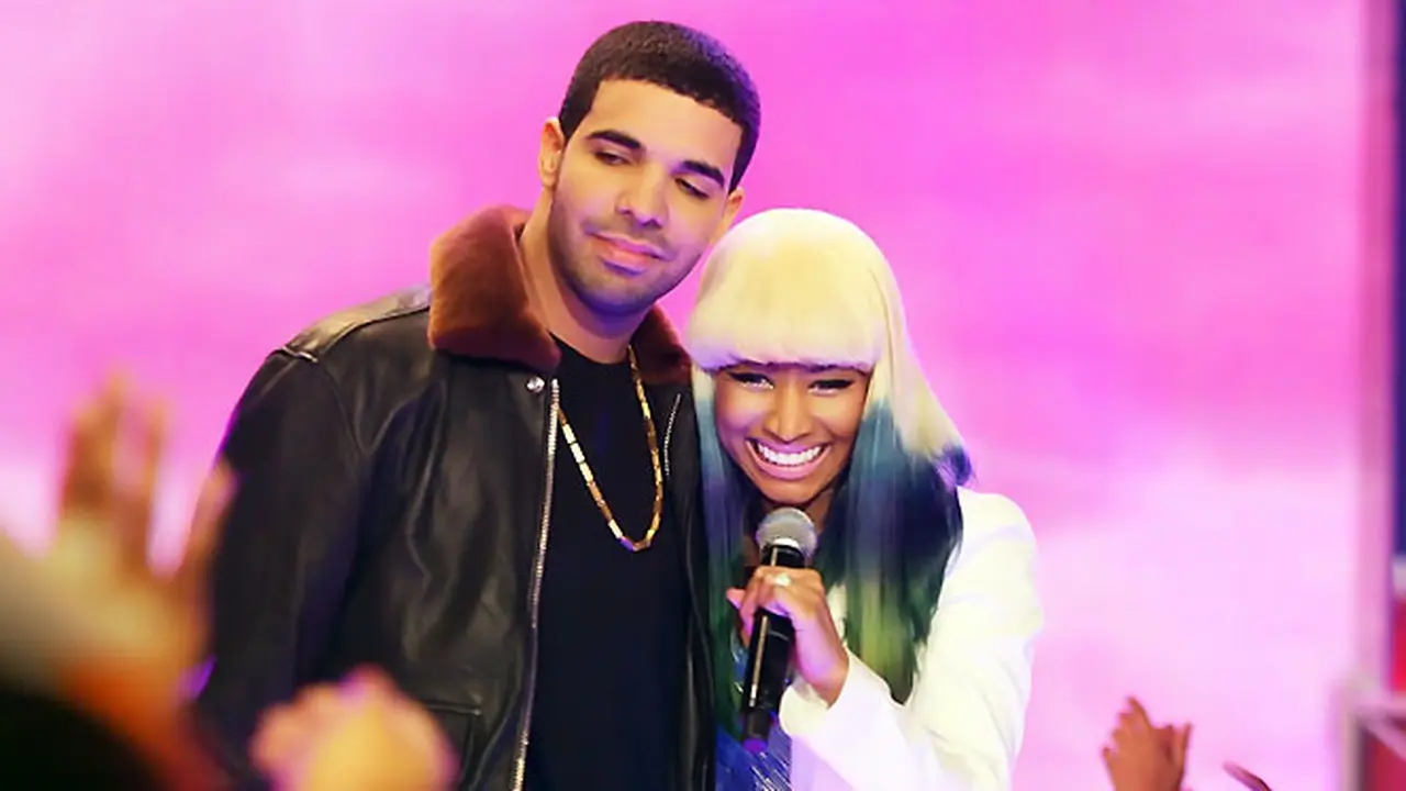 drake-minaj-130920c.jpg