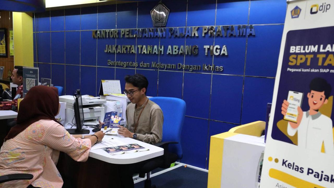 Wajib Pajak (WP) kini bisa melaporkan surat pemberitahuan (SPT) Pajak Tahunan 2023. Pelaporan SPT Tahunan ini dibuka hingga 31 Maret 2024. Direktorat Jenderal Pajak (DJP) pun mengingatkan masyarakat untuk berhati-hati saat menerima pesan atau informasi 