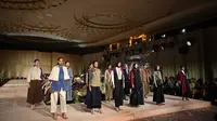 Sambut Ramadan, Saat Modestwear Bertemu Warisan Tenun Nusantara