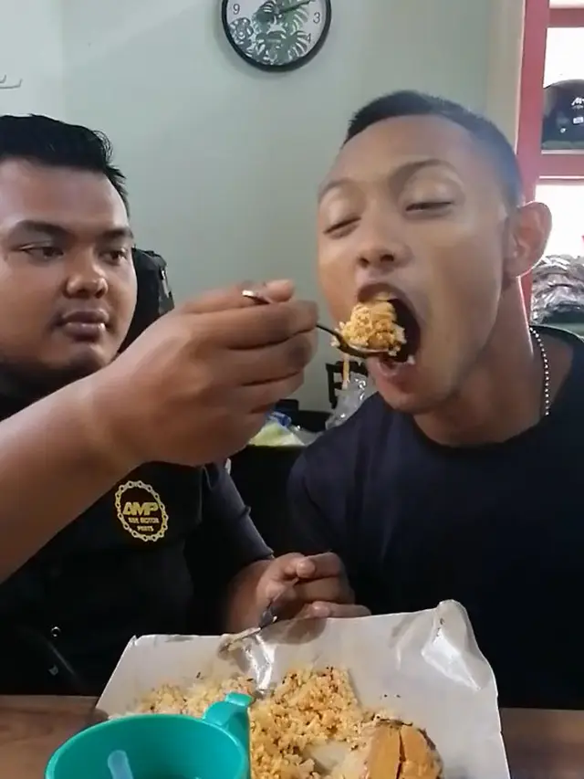 Hubungan Kakak dan Adik