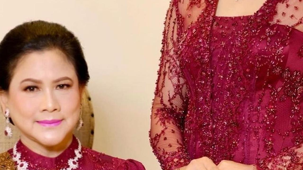 "Berkebaya warna merah ❤️," tulis Erina Gudono dalam caption. <br>