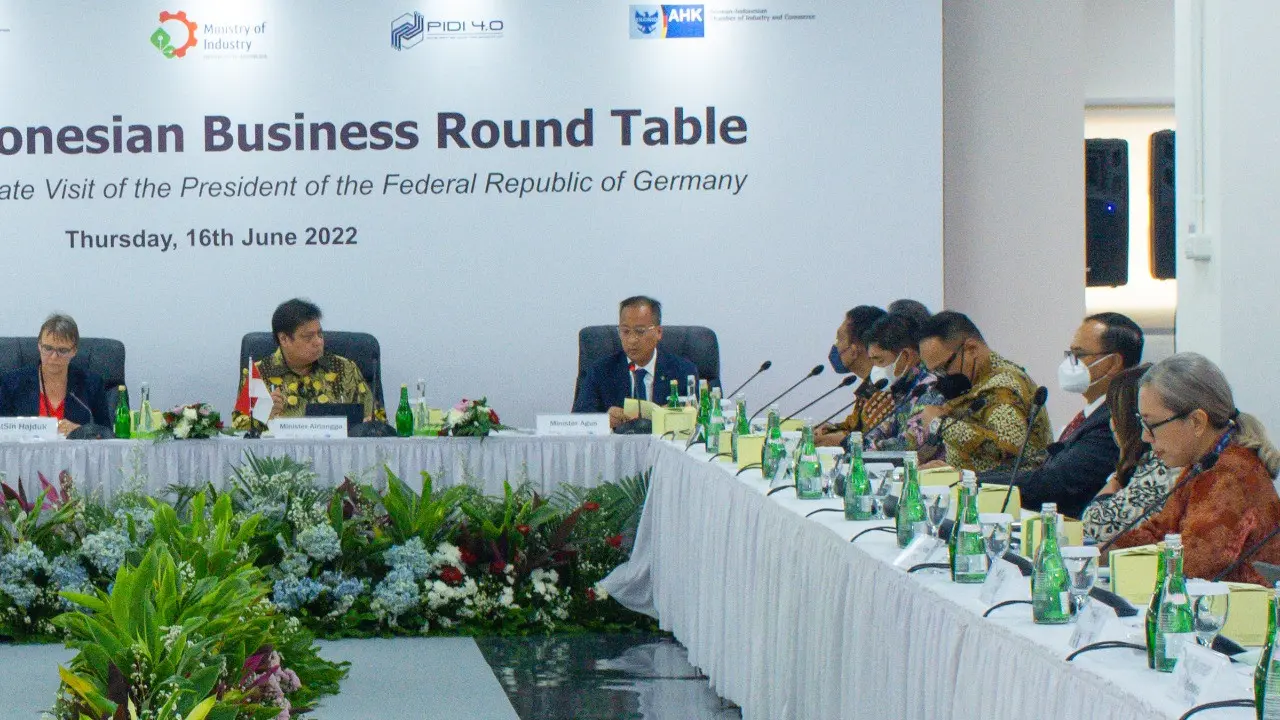 LPEI turut memfasilitasi Kementerian Perindustrian RI menyelenggarakan acara roundtable business meeting for high level representatives of leading Indonesian and German companies dan exhibition