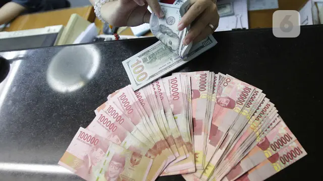 Rupiah Menguat ke 17.693 Usai Destry Damayanti Tegaskan Independensi BI