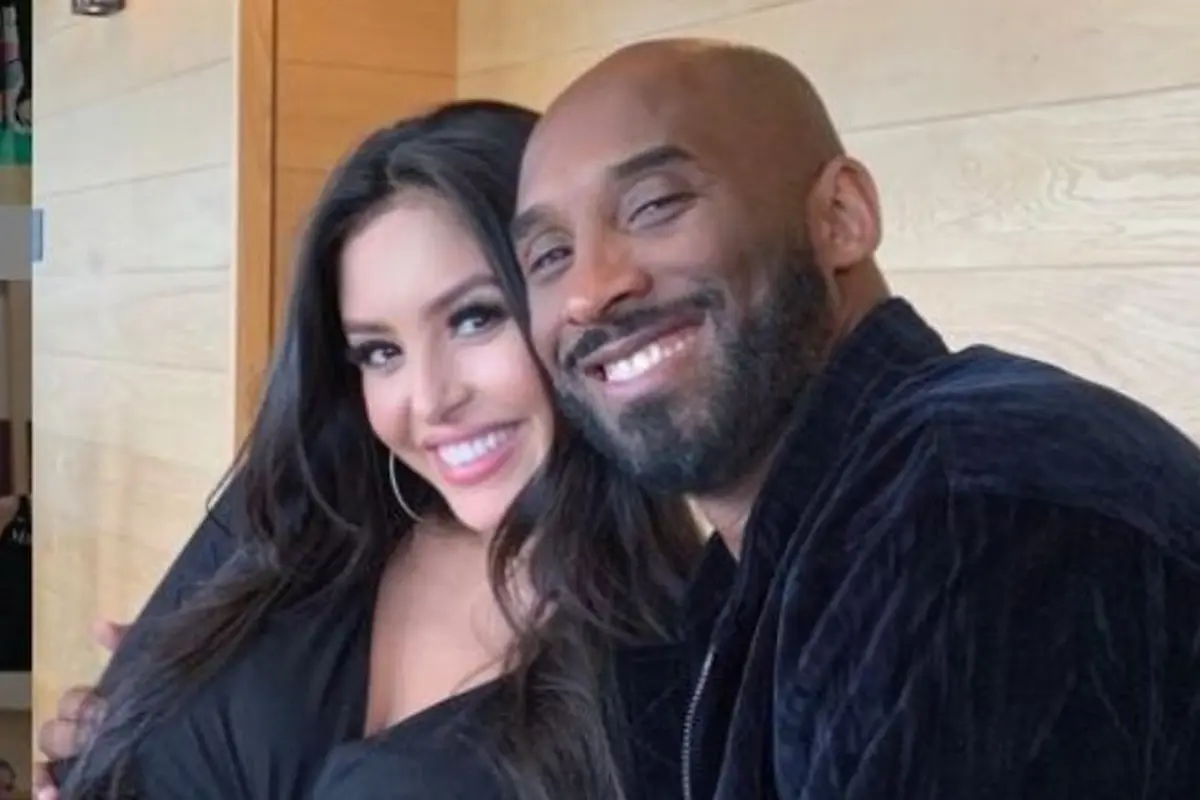 Kobe Bryant dan istrinya, Vanessa Laine