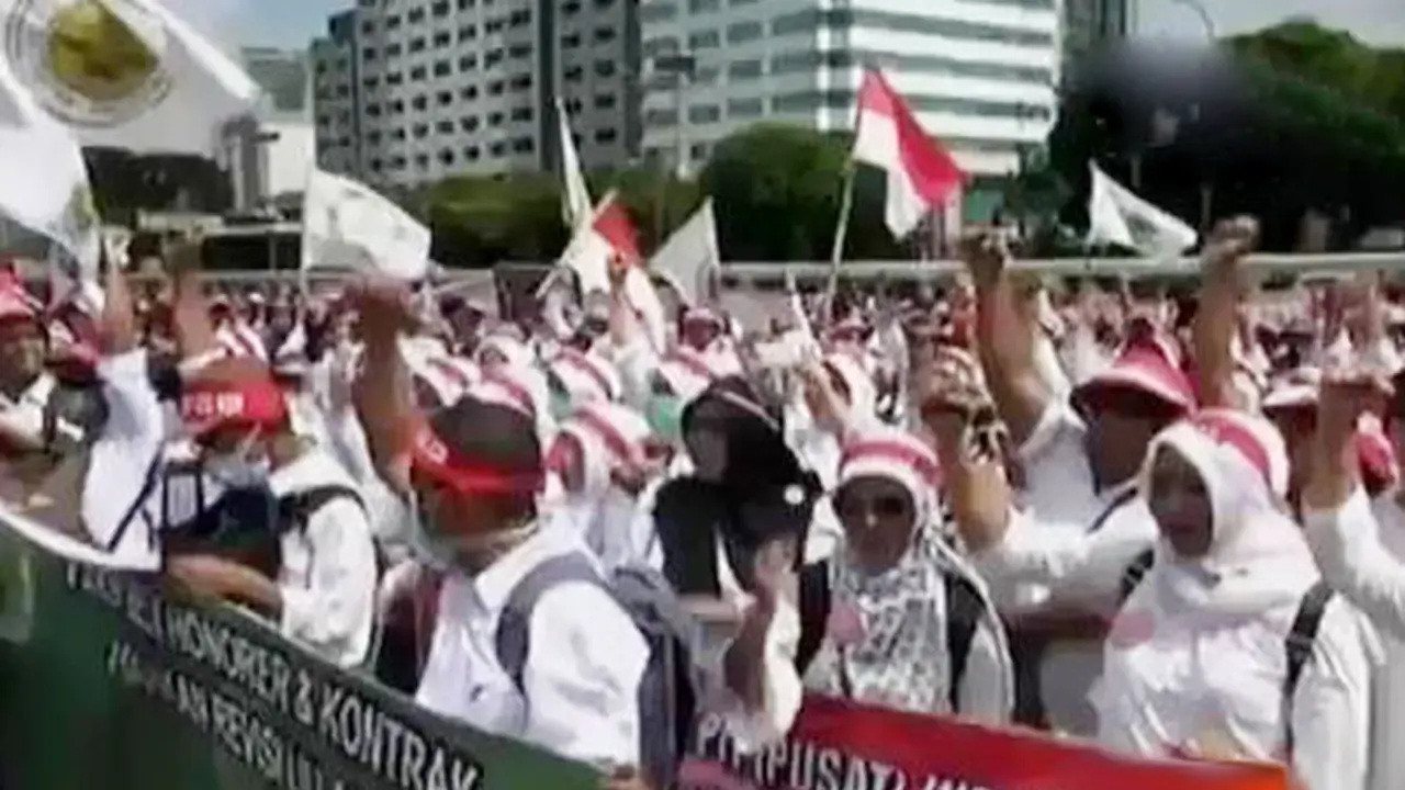 Demo Tenaga Honorer