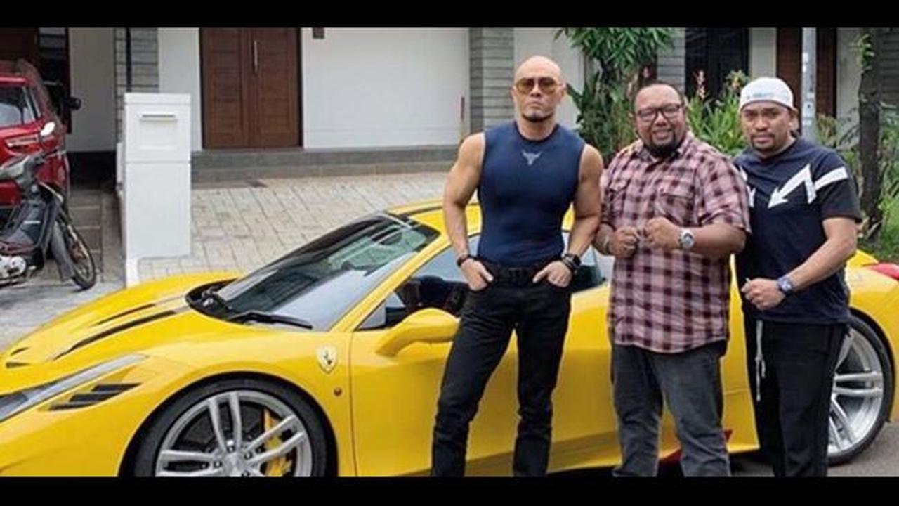 Ahmad Sahroni saat bersama Deddy Corbuzier