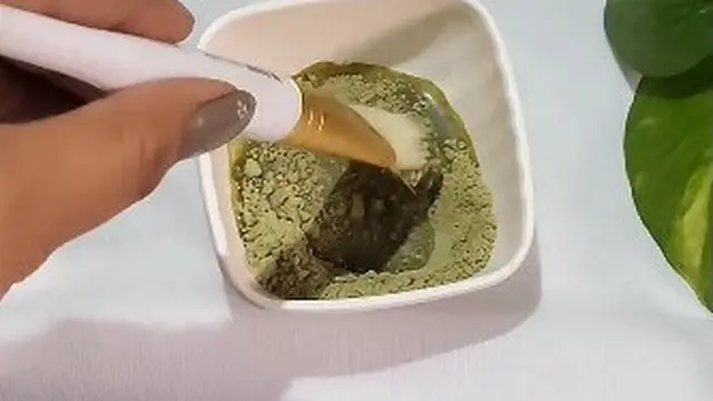 Alat dan bahan untuk masker (Sumber: Instagram/@thatsoolucky)