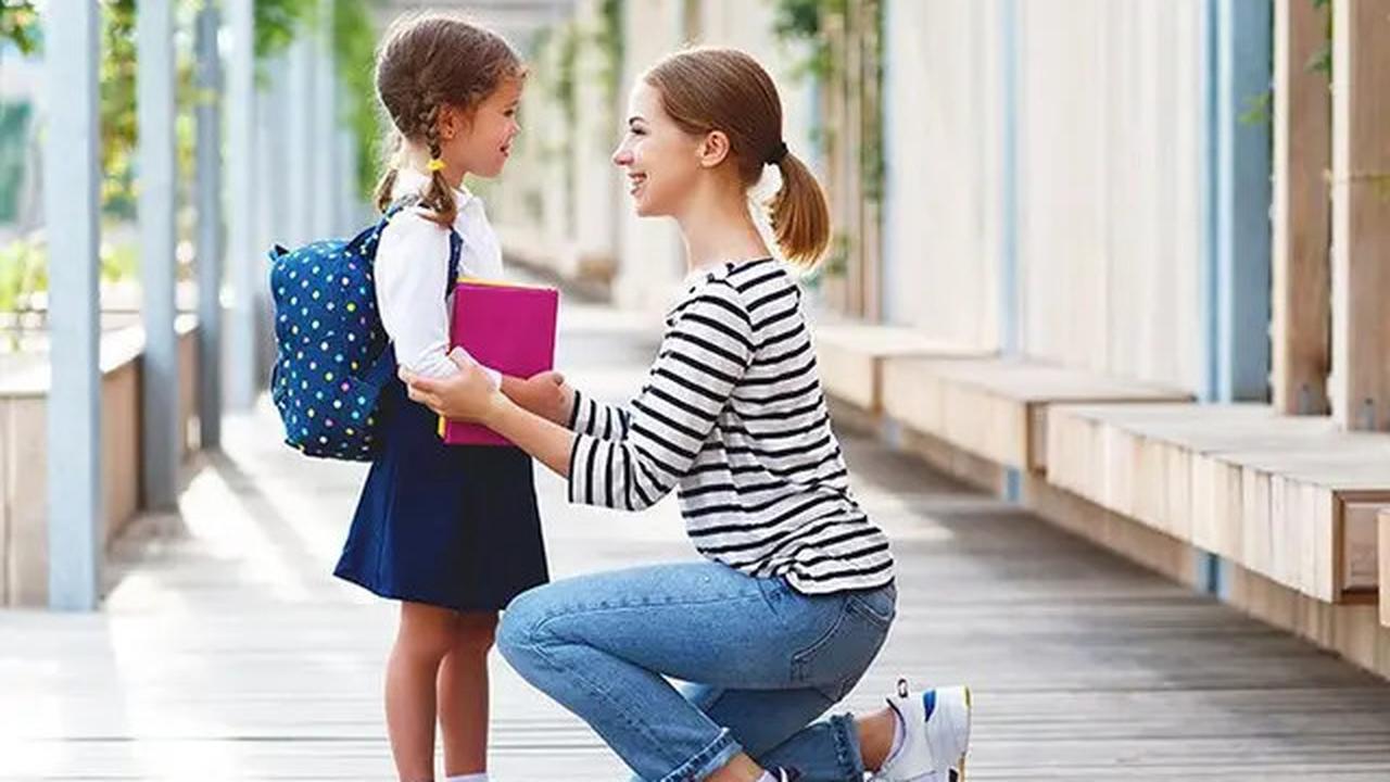 Sikap Orangtua yang Membantu Anak Menjadi Cerdas Sejak Dini