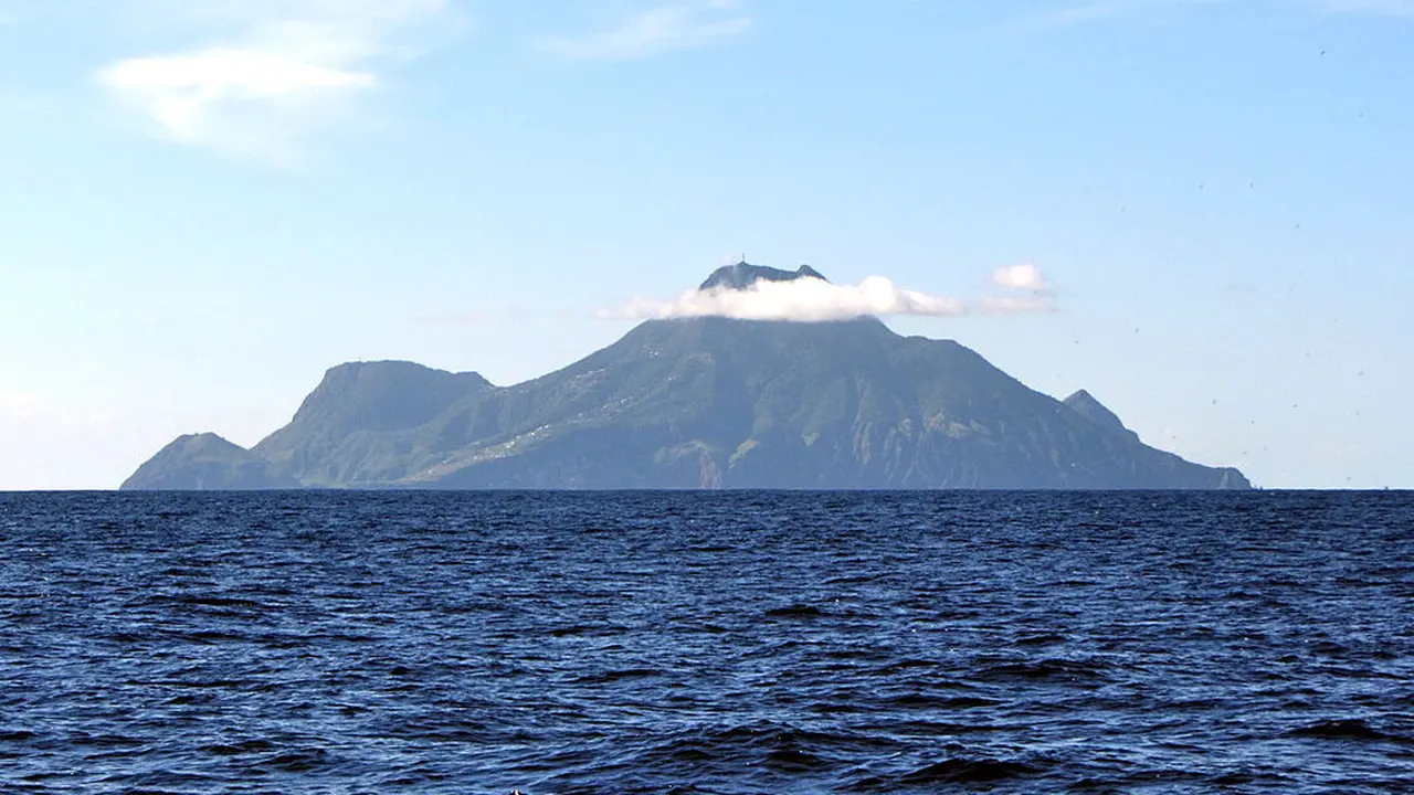 Pulau Saba di Karibia