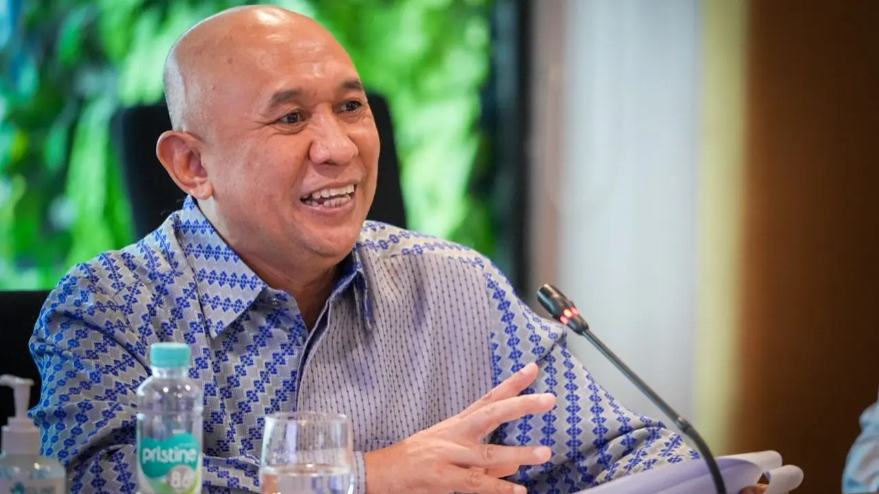 Kolaborasi dengan Menteri BUMN Erick Thohir dan Pertamina, Menteri Koperasi dan UKM Teten Masduki meluncurkan Program Solusi Nelayan. (Dok Kemenkop UKM)
