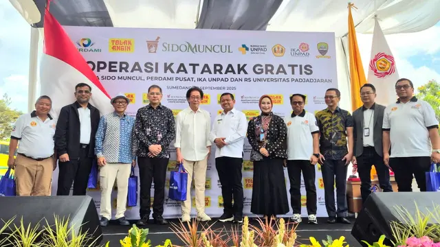 Operasi Katarak Gratis 150 Mata di RS Unpad
