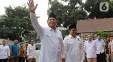 Presiden terpilih periode 2024-2029, Prabowo Subianto bersama Ketua Umum Partai Kebangkitan Bangsa (PKB) Muhaimin Iskandar di kantor DPP PKB, Jakarta, Rabu (24/4/2024). (Liputan6.com/Herman Zakharia)