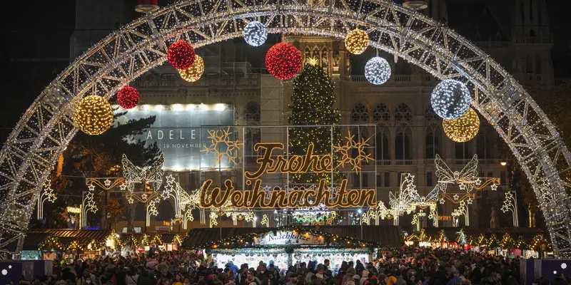 Suasana Pasar Natal di Austria Sebelum Kembali Lockdown
