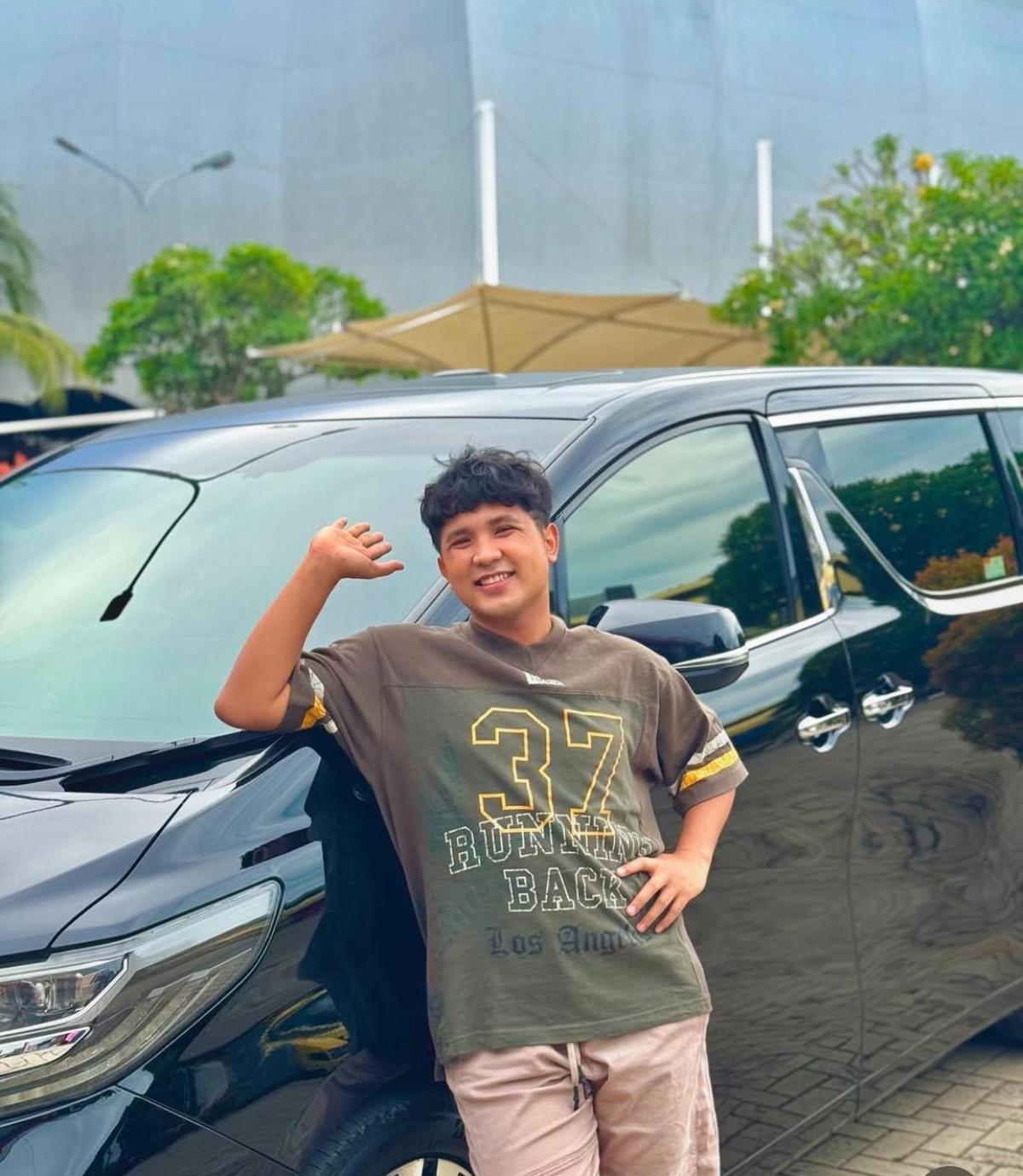Sukses di Indonesia, Jirayut Hadiahi Dirinya Mobil Baru Hasil Kerja Keras