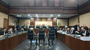 Sidang Eksepsi, Febrie Adriansyah Pertanyakan Dasar Tuduhan Pemerasan