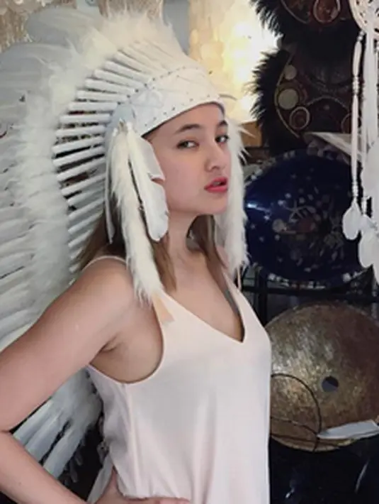 Ratusan komentar bermunculan antara yang pro dan kontra. (Instagram/@marshanda99)