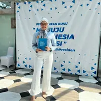 Luncurkan buku keempatnya, Angkie Yudistia ajak semua pihak berpartisipasi wujudkan Indonesia ramah disabilitas.