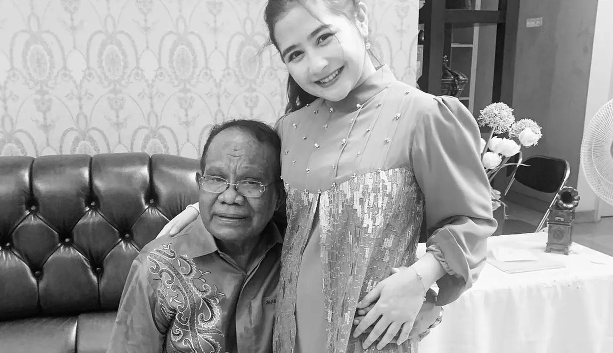 Prilly Latuconsina (Instagram/prillylatuconsina96)