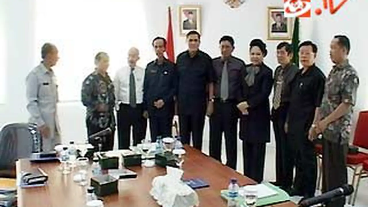 101126ckomisikejaksaan.jpg