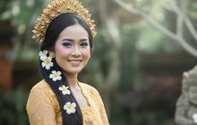 Tren Viral 2025: 6 Prompt AI Edit Foto Pakai Baju Adat Bali, Hasil Realistis dan Menawan