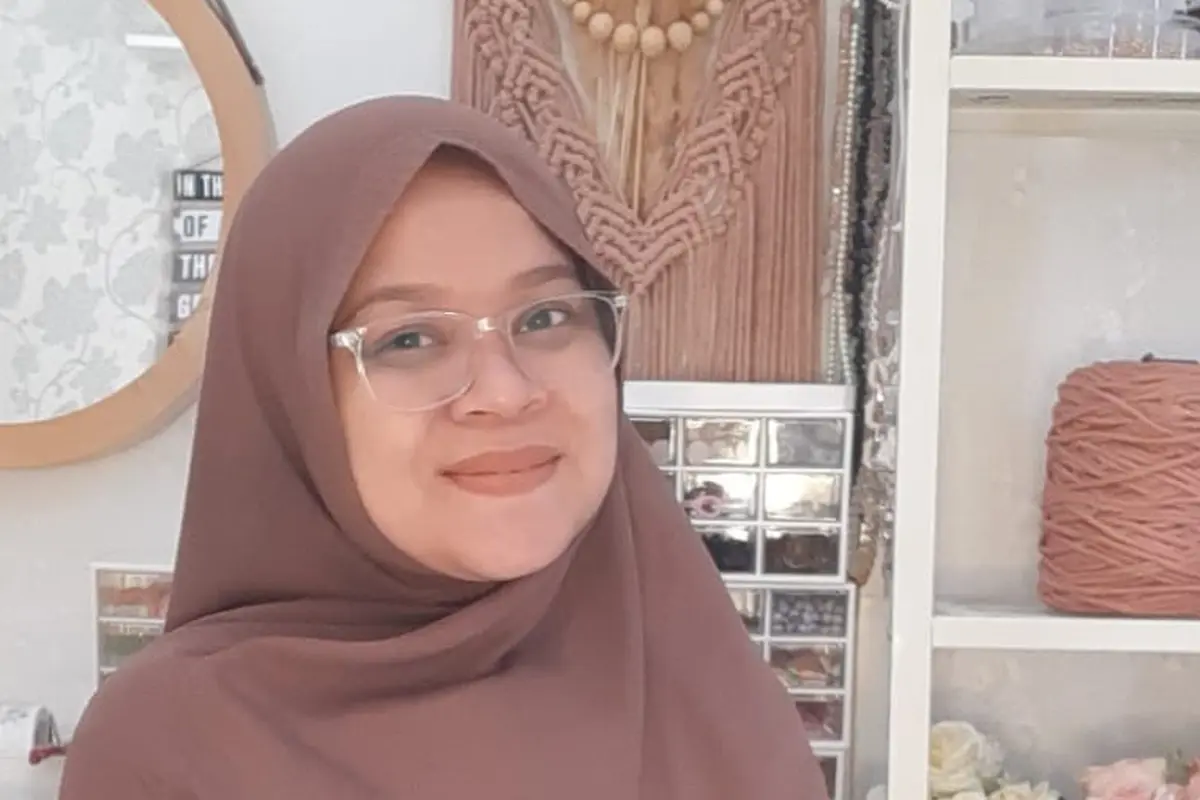 Diary Fimela: Berawal dari Hobi, Linda Yuli Yani Raup Omzet Rp500 Juta dari Bisnis Aksesori