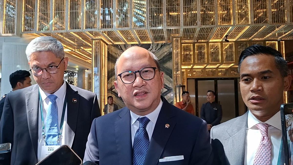Menkeu Purbaya Ogah Pakai APBN Buat Bayar Utang Whoosh, Bos Danantara: Kita Masih Evaluasi