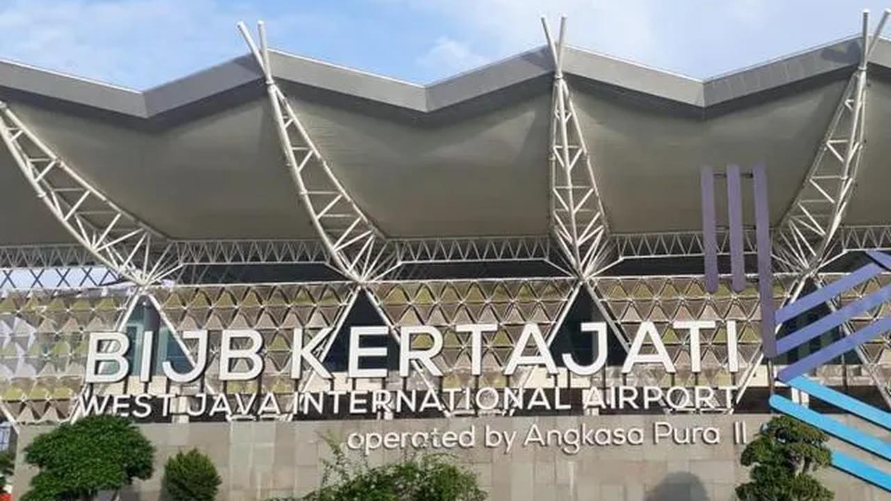 “Kurang setuju bagi orang Bandung, jadi jauh ke bandara. Daripada ke Majalengka mending ke Soetta, sekalian migrasi beli tiketnya,”