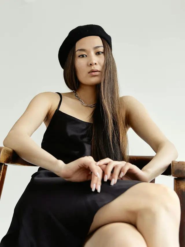 tegas tangguh serius mandiri