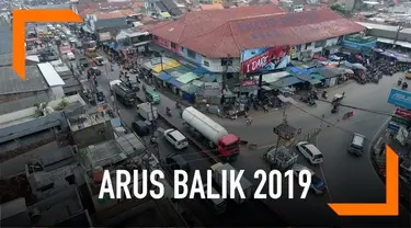 H+5 Idul Fitri 2019 suasana arteri Padalarang masih terlihat padat, ribuan kendaraan melintas ke arah Jakarta.