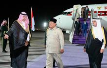 VIDEO: Prabowo Disambut Pasukan Pedang Tiba di Arab Saudi, Jenderal TNI Hormat Teriak "Komando"