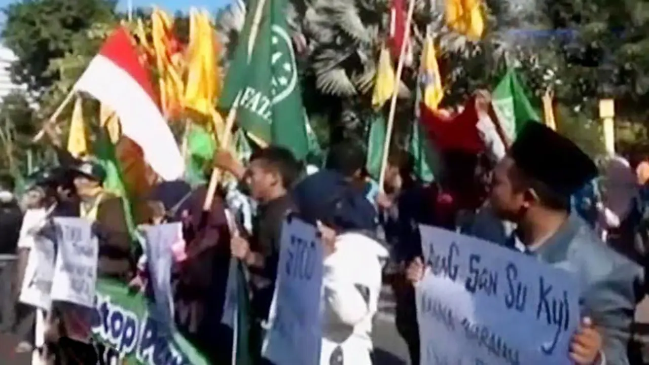 (Lip6 Malam) Aksi-Rohingya
