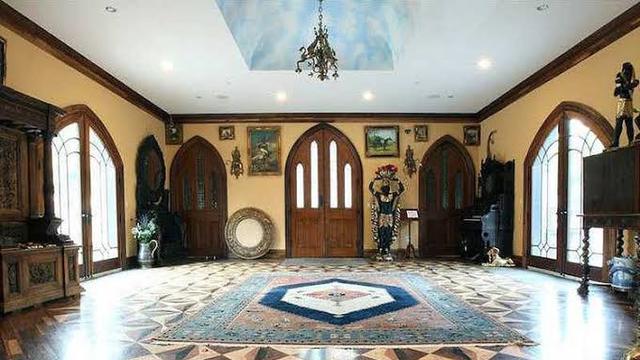 Kastil Chrismark (sumber: businessinsider)