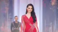 Jessica Amornkuldilok, pemenang cycle 1 di Asia's Next Top Model. (dok. Instagram @jessica.amorn/https://www.instagram.com/p/DNkZSY8gAiq/?igsh=d3VjYTRzcnZ5ODU0/Naura Rizkiawan)