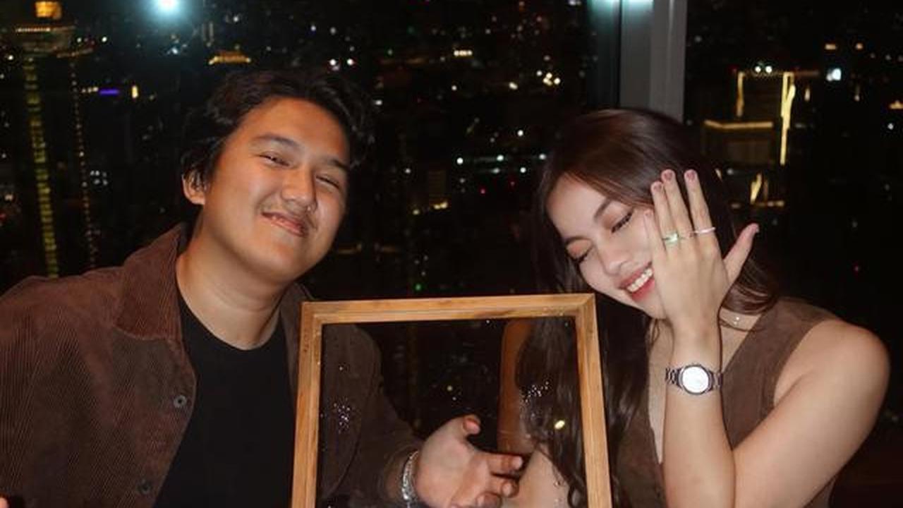 Masih Ingat Difa Mantan Penyanyi Cilik? Kini Resmi Melamar Kekasih