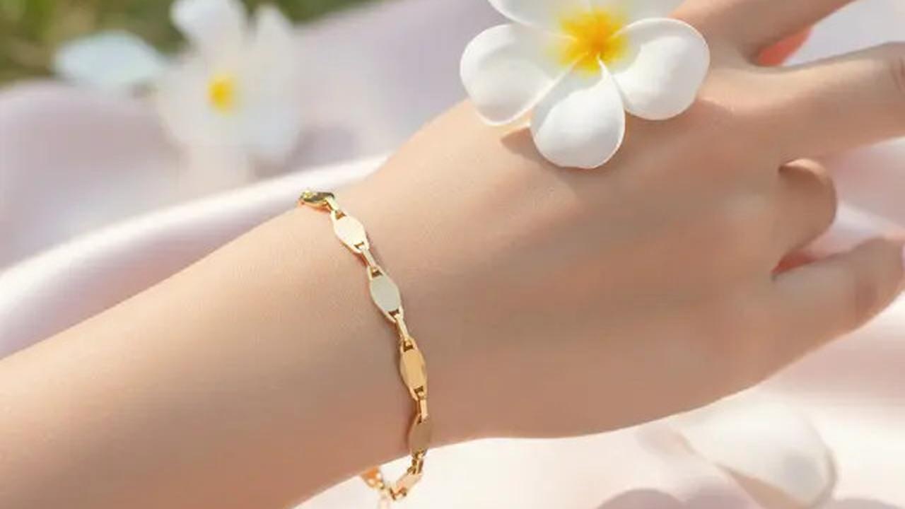 8 Model Gelang Emas 2 Gram untuk Lamaran &amp; Pernikahan, Mewah Tanpa Berlebihan