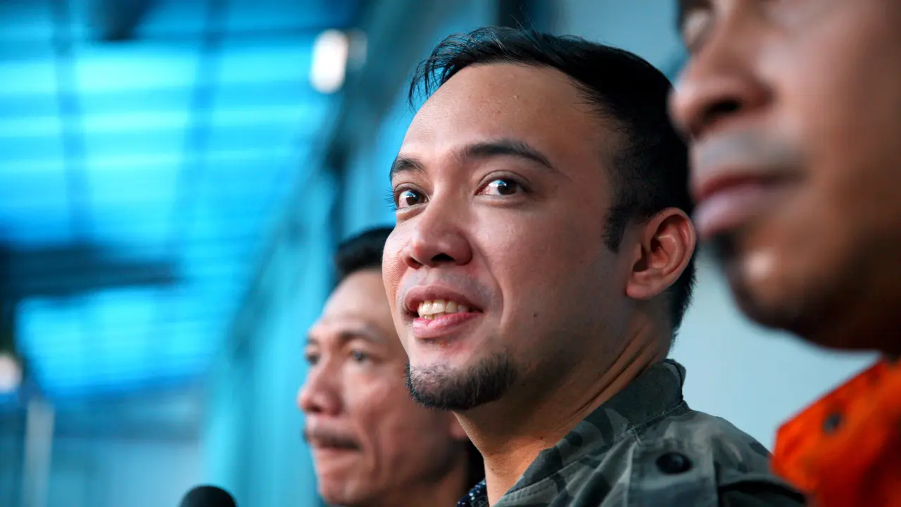 [Bintang] Sandy Tumiwa