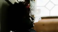 Cara Menghilangkan Bau Rokok di Baju Tanpa Dicuci, Dijamin Segar Kembali