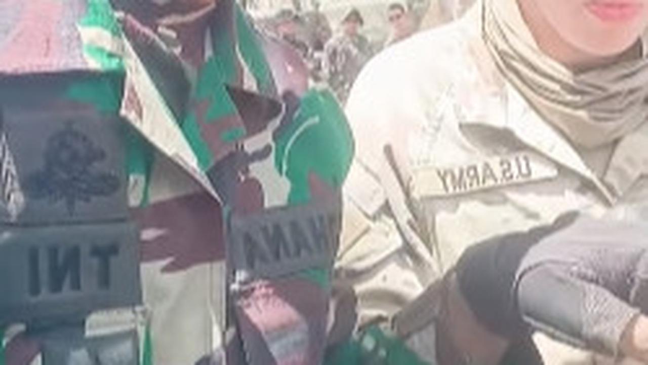 Momen Anggota TNI Tawari Tentara Amerika Makan Ransum, Ternyata Doyan Sampai Manggut-Manggut Angkat Jempol