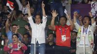 keseruan Presiden Jokowi nonton AG (Foto: liputan6.com)