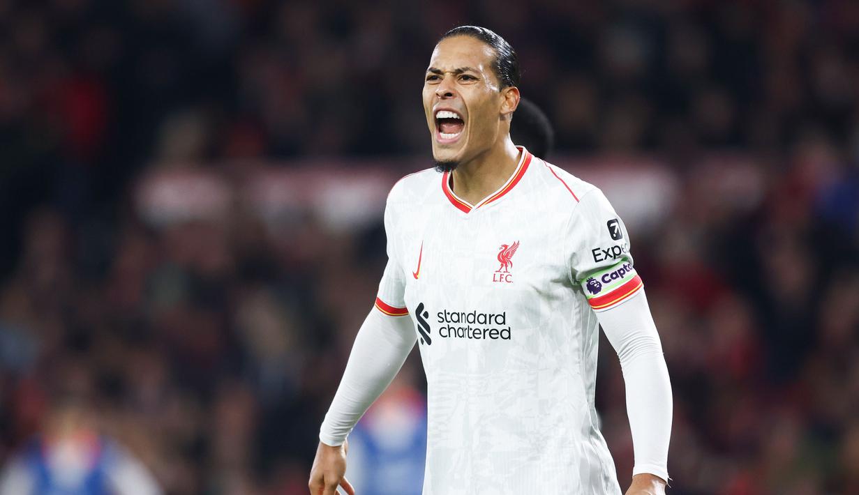 Nottingham Forest dan Liverpool harus puas bermain imbang 1-1 dalam laga pekan ke-21 Premier League 2024/2025 yang digelar di City Ground, Rabu (15/1/2025) dini hari WIB. (AP Photo/Darren Staples)