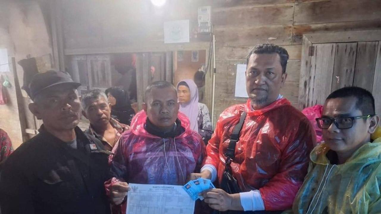 Pemerintah Pasaman Barat Tuntaskan Penerbitan 3.460 Dokumen Kependudukan Korban Bencana Hidrometeorologi