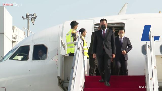 PM Saleumxay Kommasith dari Laos tiba di Jakarta pada Sabtu (24/4) untuk menghadiri ASEAN Leaders' Meeting yang digelar di kantor Sekjen ASEAN pada Sabtu (24/4).