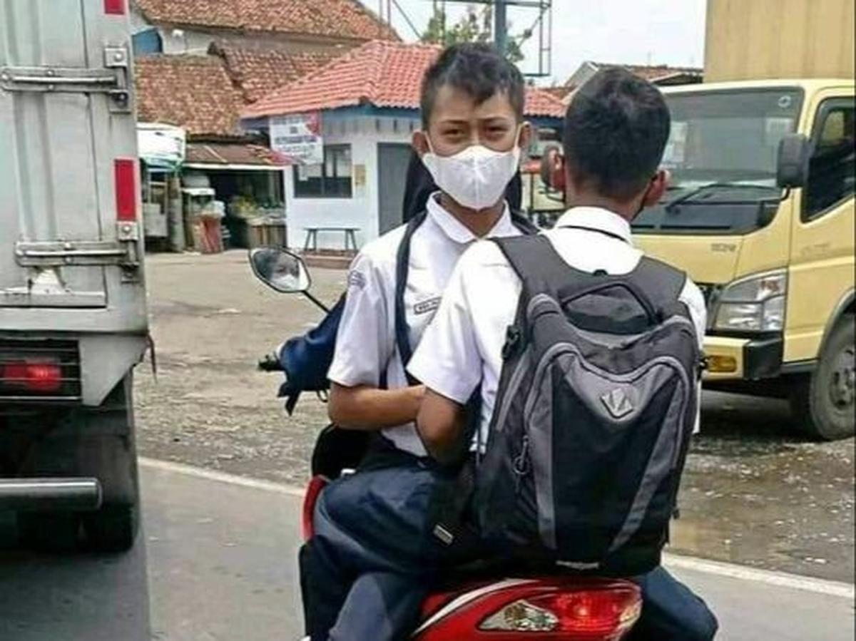 2. Menghadapi