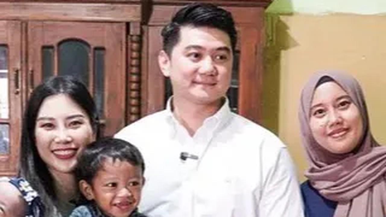 Putri Hary Tanoesoedibjo ini pun merasa begitu pas berkunjung ke Kampung Lontong besama Chef Arnold.