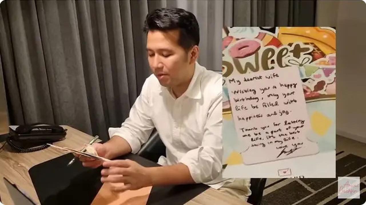 6 Potret Kejutan Ultah Arumi Bachsin ke-31 dari Emil Dardak, Dapat Boneka Raksasa