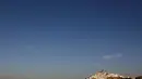 Pemandangan Pueblos Blancos atau Desa Putih di tengah perbukitan Andalusia, Spanyol Selatan, 16 September 2016. Pueblos Blancos atau Desa Putih adalah salah satu daya tarik wisata yang unik di Andalusia. (REUTERS/Marcelo del Pozo)