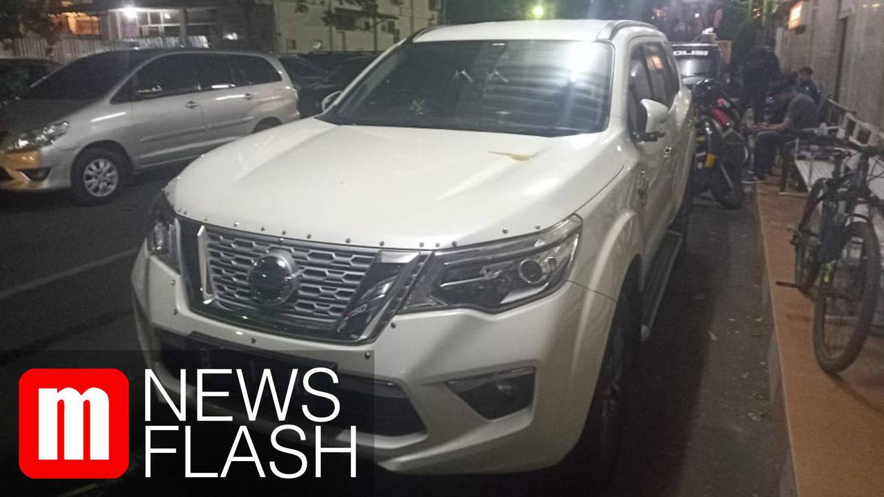 VIDEO: Polisi Dalami Mobil Berisi Senjata Tajam saat Pelantikan Jokowi