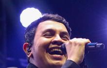 FOTO: Kemerduan Tulus di KapanLagi Buka Bareng BRI Festival 2024 Membius Penonton dalam Sendu