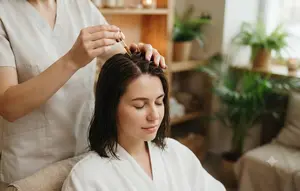 Scalp Treatment: Manfaat, Penyebab, dan Cara Memilih Perawatan Kulit Kepala yang Tepat
